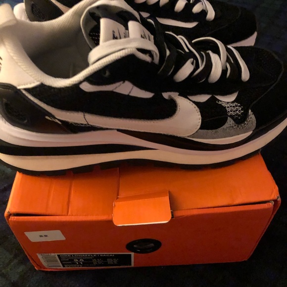 Sacai x Nike Vaporwaffle sz 9.5 - Picture 3 of 15